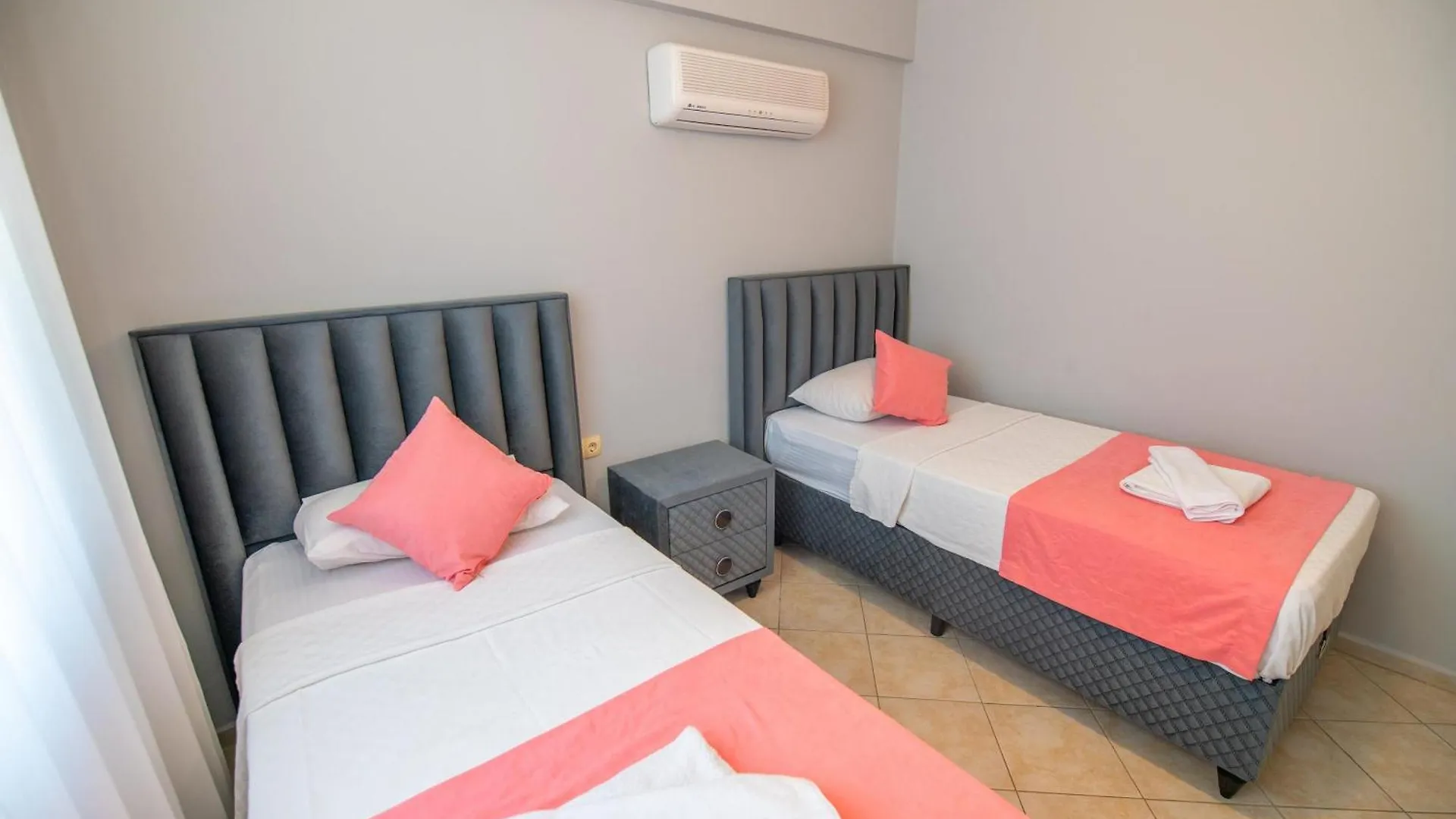 Sunset Beach Villas And Apartments Fethiye Hotel de apartamente